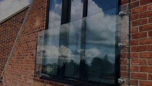 Juliet glass balcony kent installation